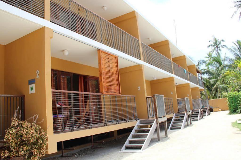 Reef Beach Houses Siargao Екстериор снимка
